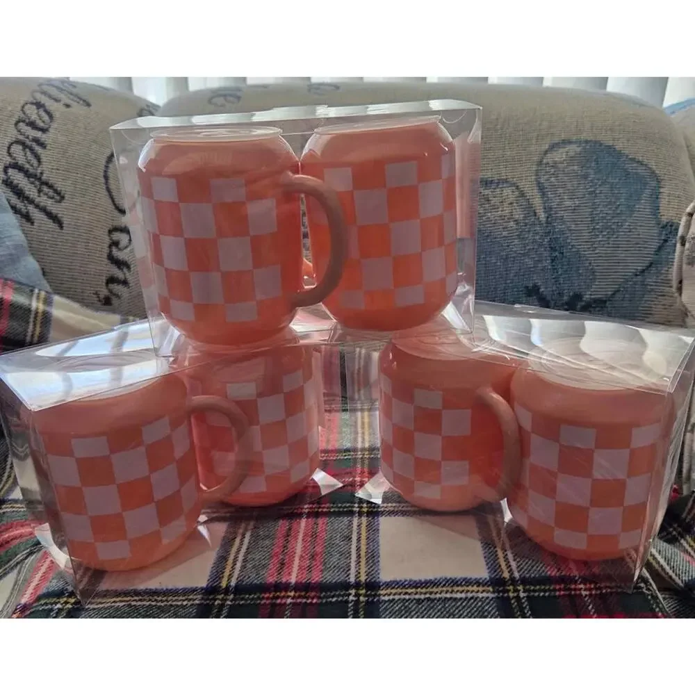 Pink Checkered Plastic Cold Cups Set of 2 w Handles & Straws 14.6oz Tumblers